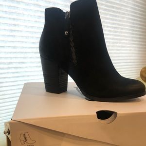Black ankle booties